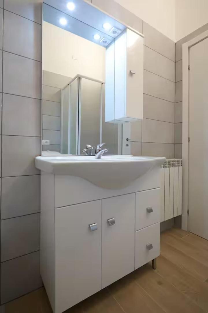 Flat Number 14 Apartment Milan Luaran gambar